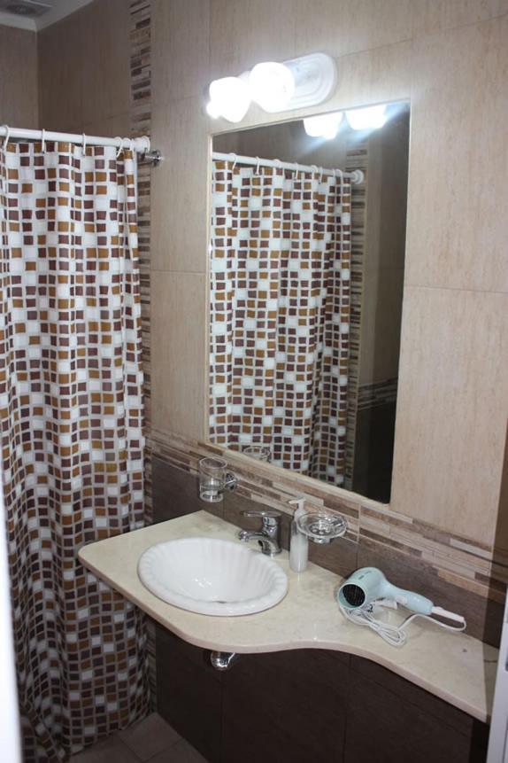 Complejo Arami Apart Colón Extérieur photo