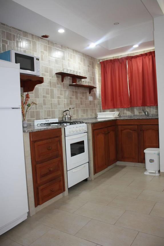 Complejo Arami Apart Colón Extérieur photo